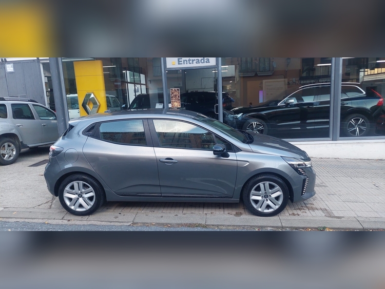 Renault Clio 1.0 90CV foto 2